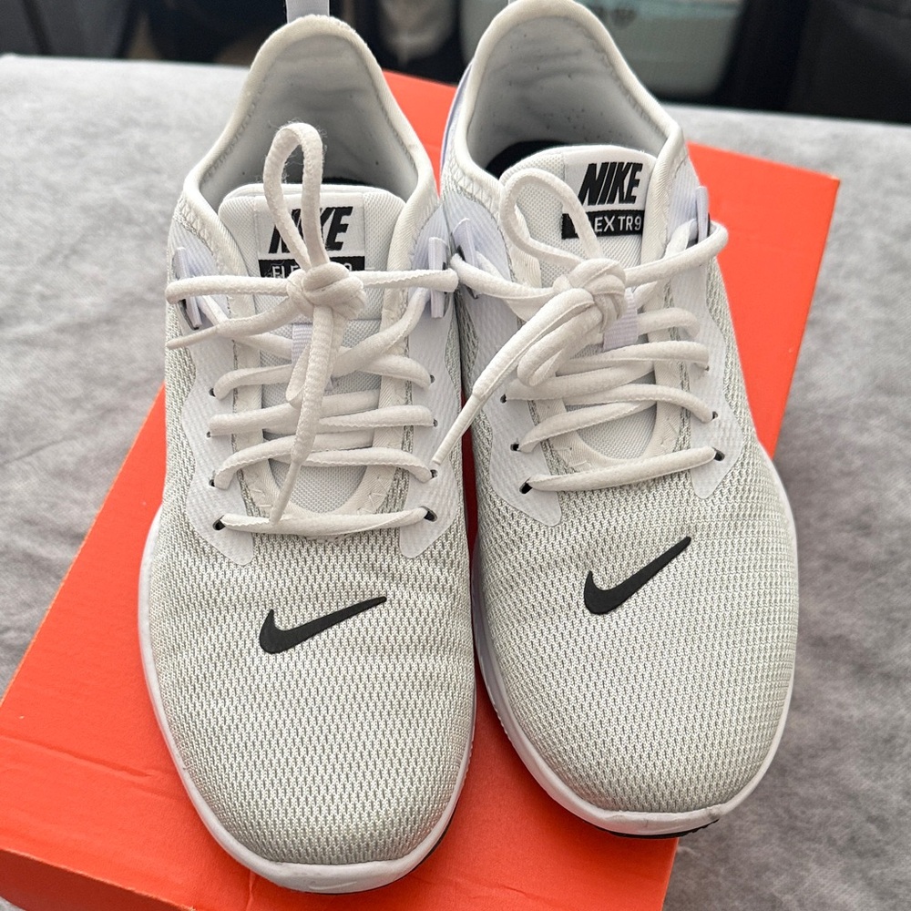 Nike Women’s White Running Shoes